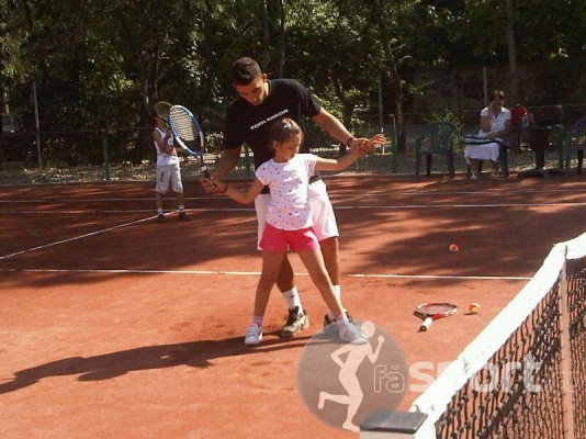 rope Puno London Dax Tenis Club - teren de tenis in Bucuresti